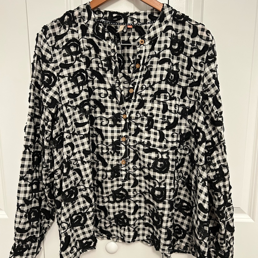 Pilcro Black and White Boho Blouse with Mandarin Collar